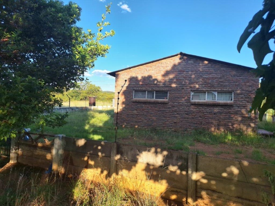 Commercial Property for Sale in Zuurplaat A H North West